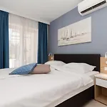 Apartment Lux Pool Umag