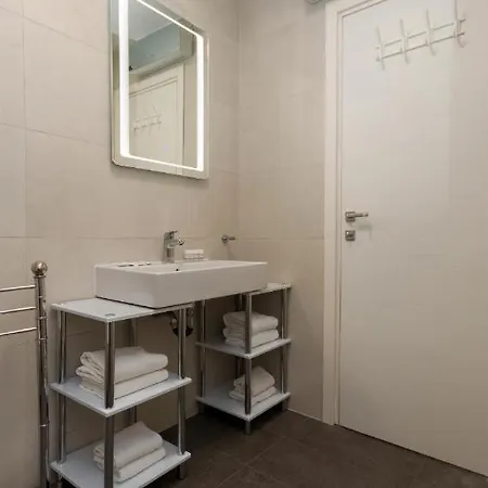 Lux Pool Apartment Umag