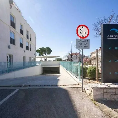 Lux Pool Apartment *