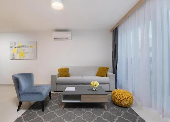 Lux Pool Apartamento *